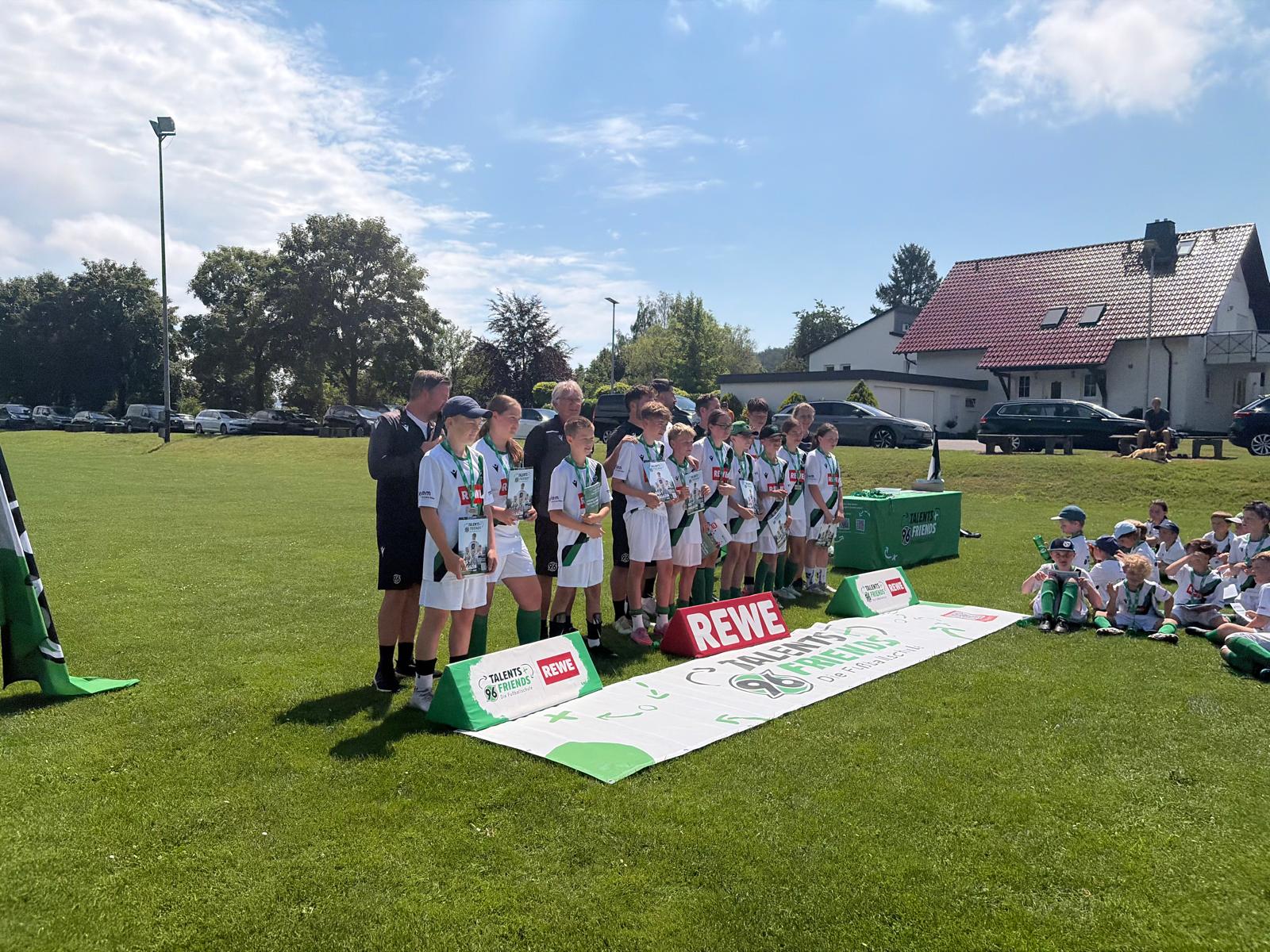 Siegerehrung beim Fussballcamp